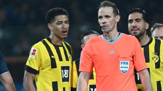 1682776834959054879.jpg schiedsrichter-sascha.jpg